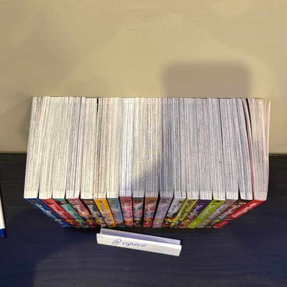 Toilet-bound Hanako-Kun Manga VOLUMES 0-16 +1 including After School Bonus book - Picture 3 of 3